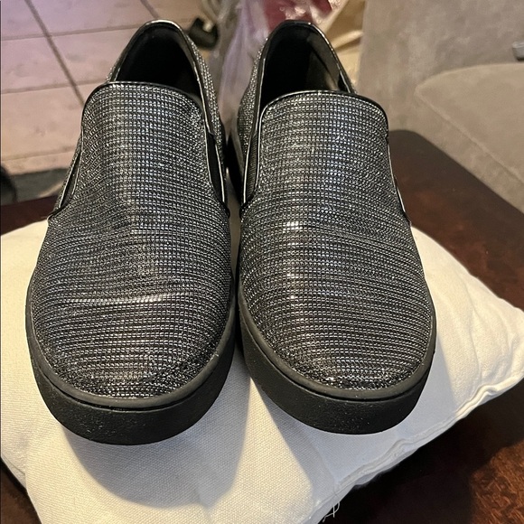 Michael Kors Men's Textured Black Loafers used good condition - Picture 3 of 11